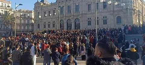 من وهران الجزائر مباشرة