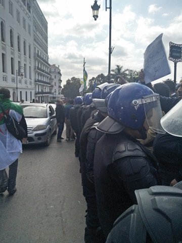 Algiers - Major police forces are deployed near the Grande Poste. (Photos: Imane Aouimeur - TSA)