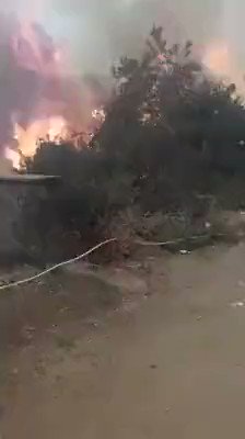 A gigantic fire  reaches the houses in the village of Tibane in Bejaia 
